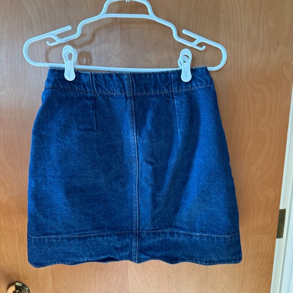 Joanie Clothing scalloped jean skirt size 4 - Picture 2 of 4